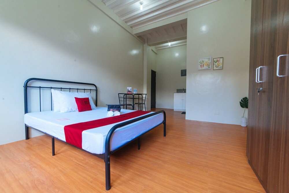 Фото RedDoorz @ Kassel North Caloocan