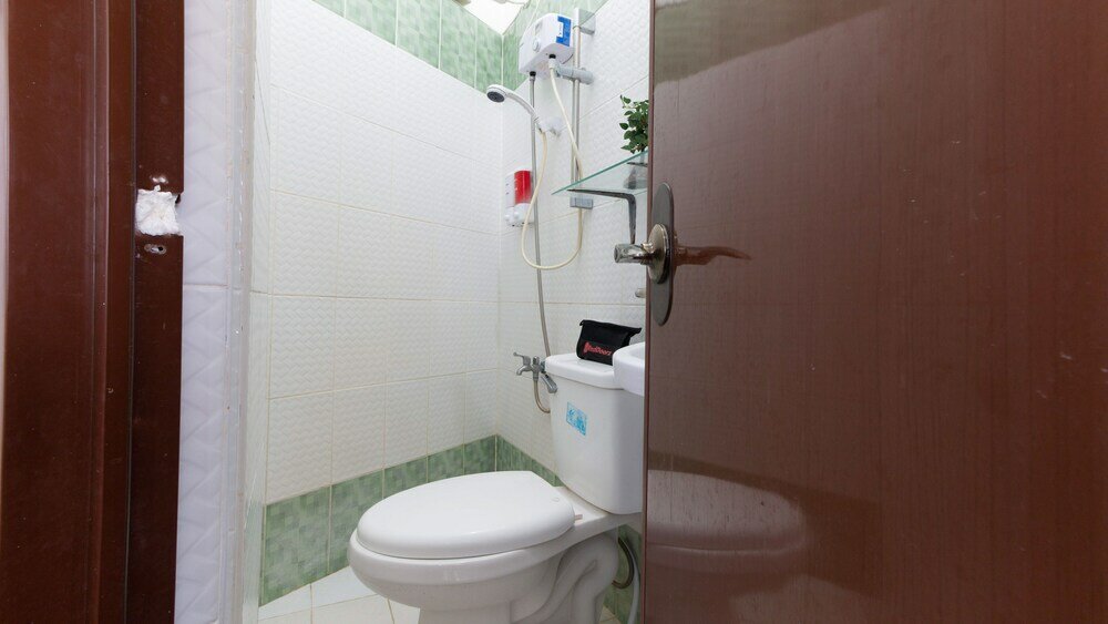 Фото RedDoorz near Robinsons North Tacloban