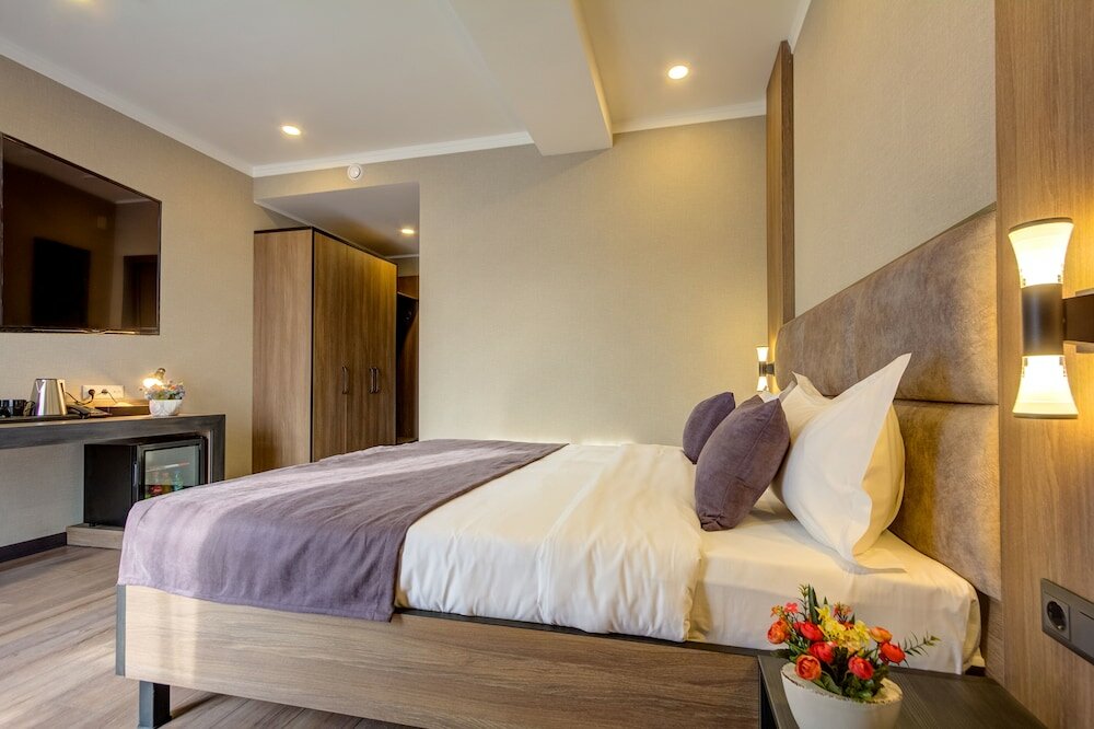 Фото Sara Boutique Hotel