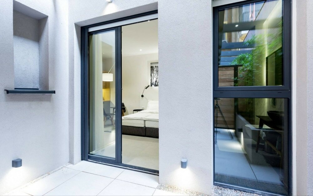 Фото Teanna Lux Apartments