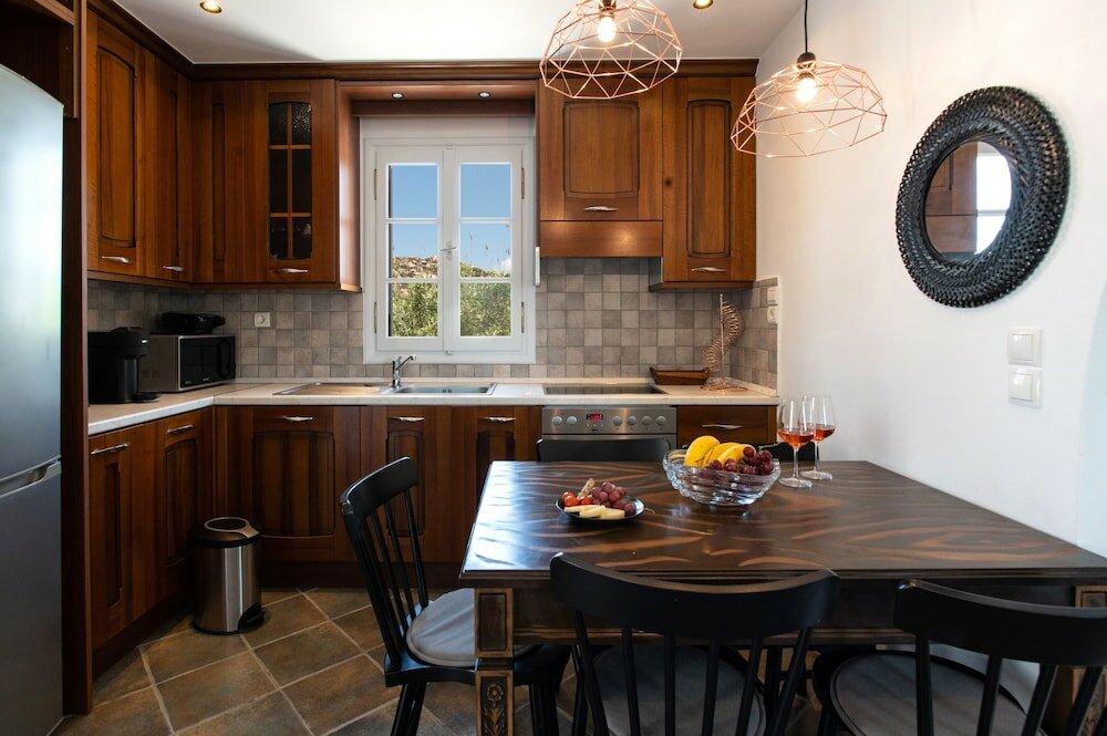 Фото Sea Lilies Suites