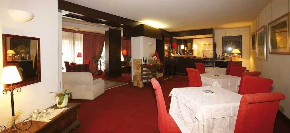 Фото Hotel Nuovo De Cesero