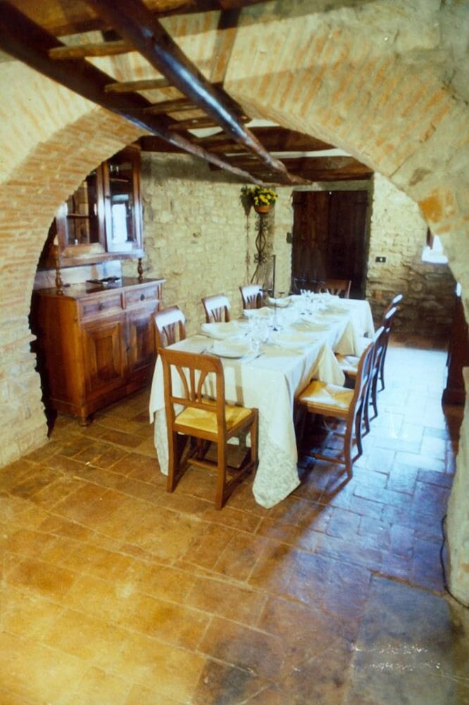 Фото Relais San Pietro in Polvano