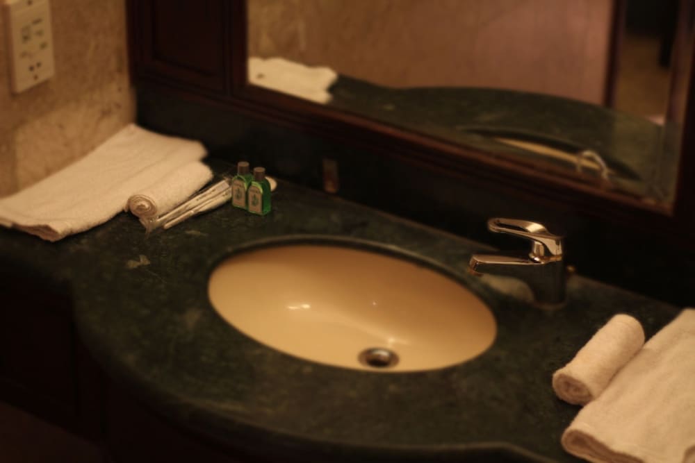 Фото Excellent Service Suites at Times Square