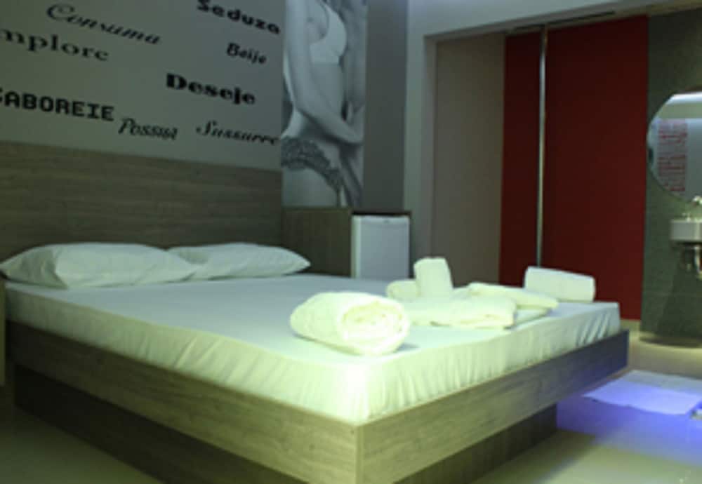 Фото Flex Inn Hotel - Adults Only