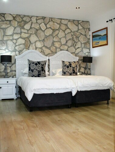 Внешний вид отеля Kleinzee Oceanfront Guesthouse в Муниципалитете Оверстранде, фото 5