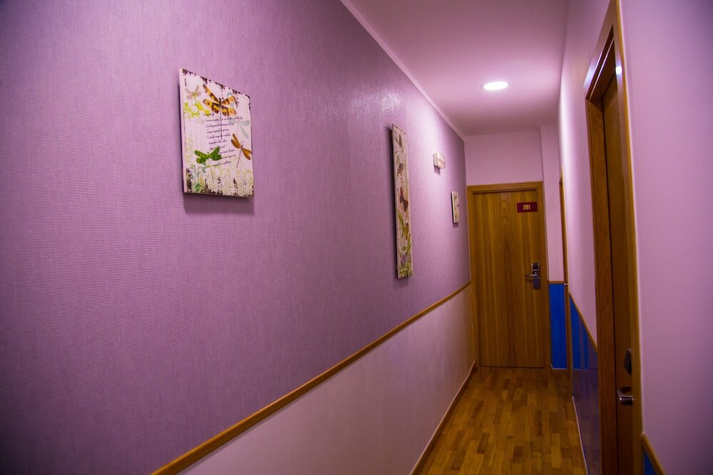 Фото Hostal Montaloya