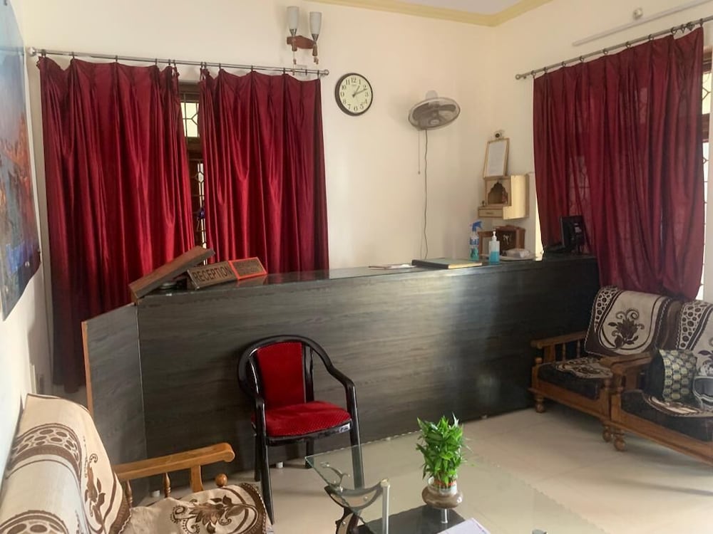 Фото Narendra Guest House