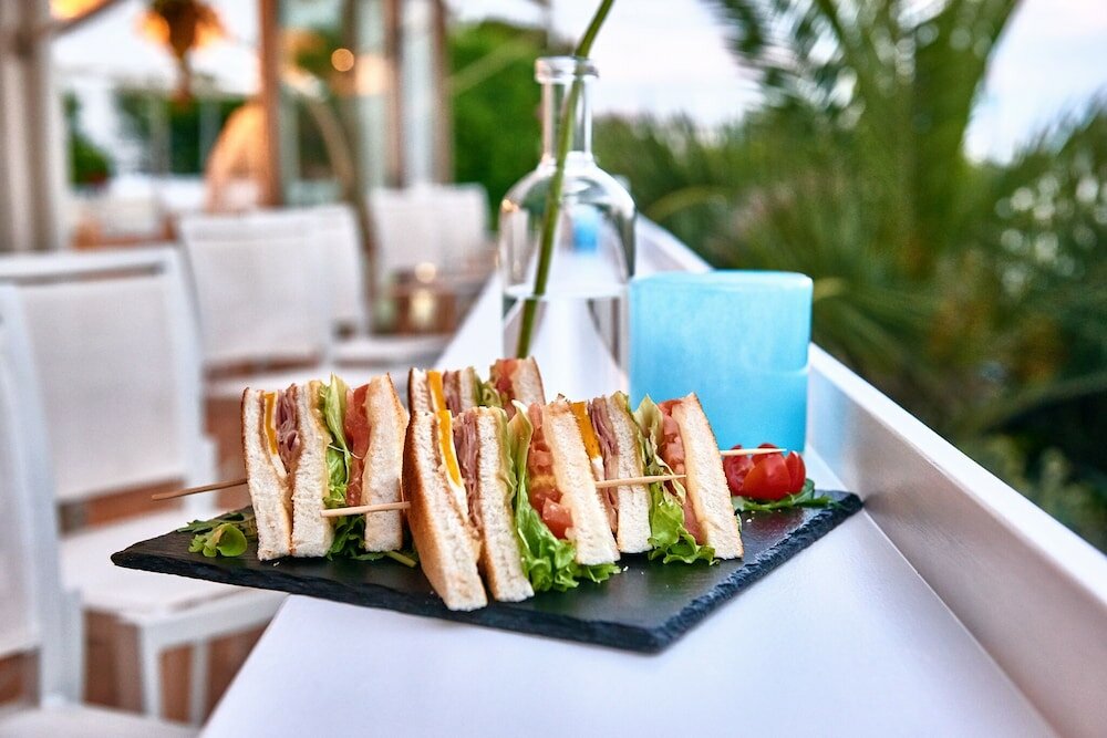 Фото отеля 5