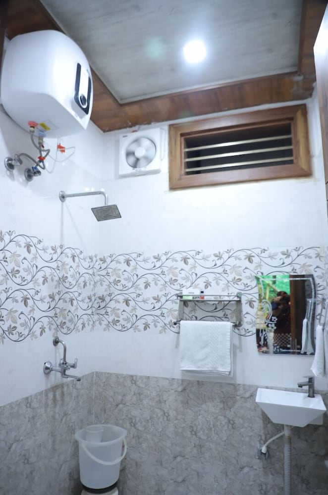 Фото Hotel Virasat Palace