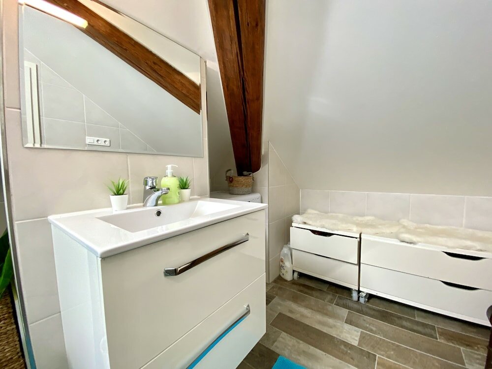 Фото Beautiful 1br Apt w View Historic Town