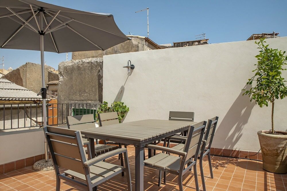 Фото La terrazza sul vicolo della Giudecca by Wonderful Italy