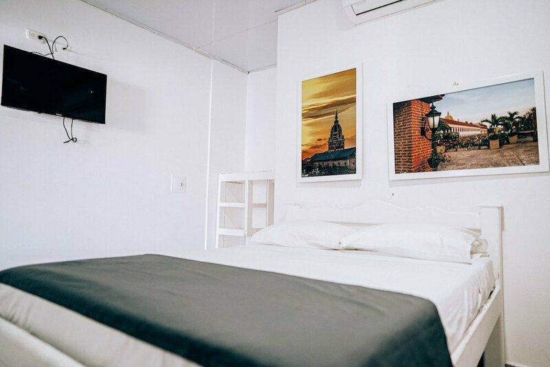 Гостиница Neos Hotel Cartagena