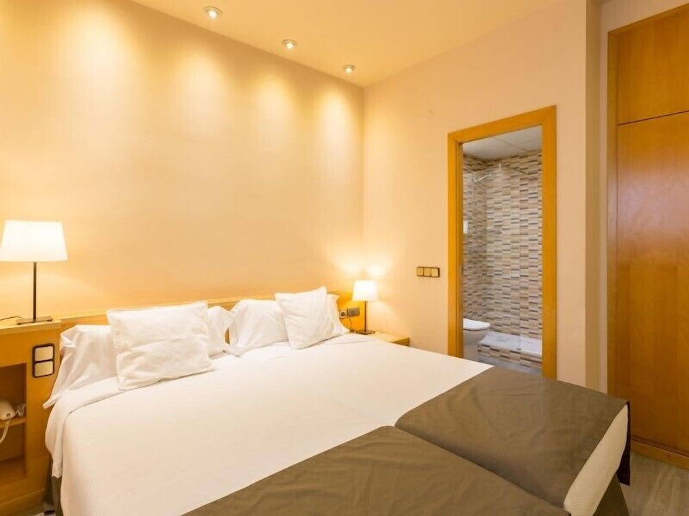 Фото Hospedium Apartamentos Dv