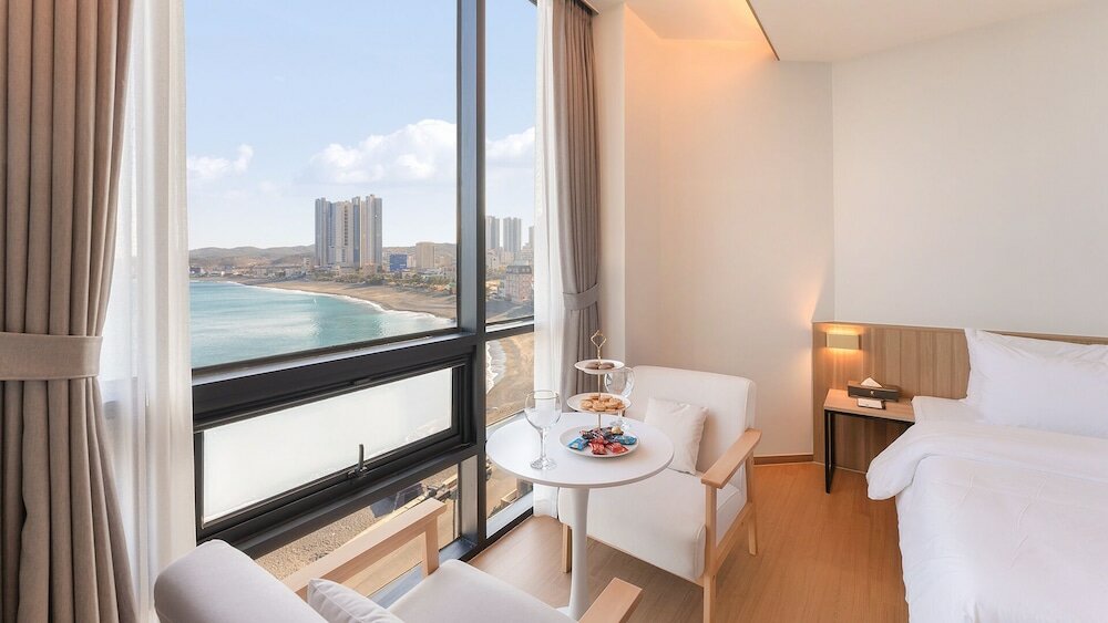 Фото The Van Hotel Ulsan