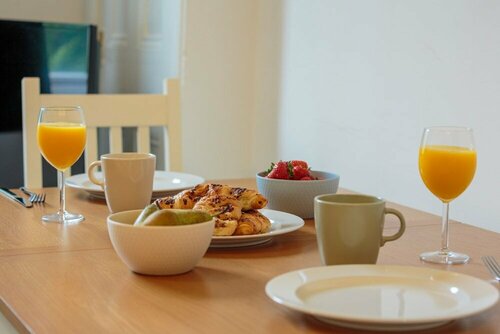 Гостиница Fountain Park Apartment 1bed в Эдинбурге