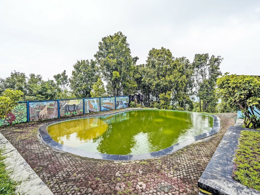 Фото Capital O 92162 Hotel Wisata Karya