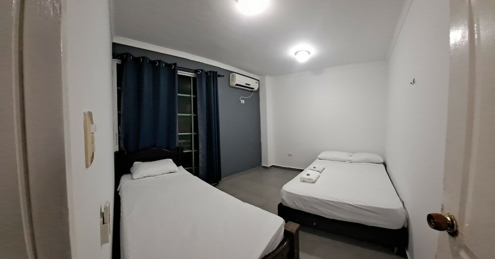 Фото Hotel Ocean Paradise