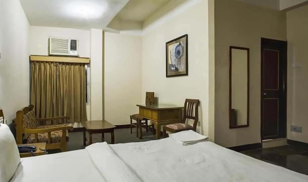 Фото Hotel Hornbill