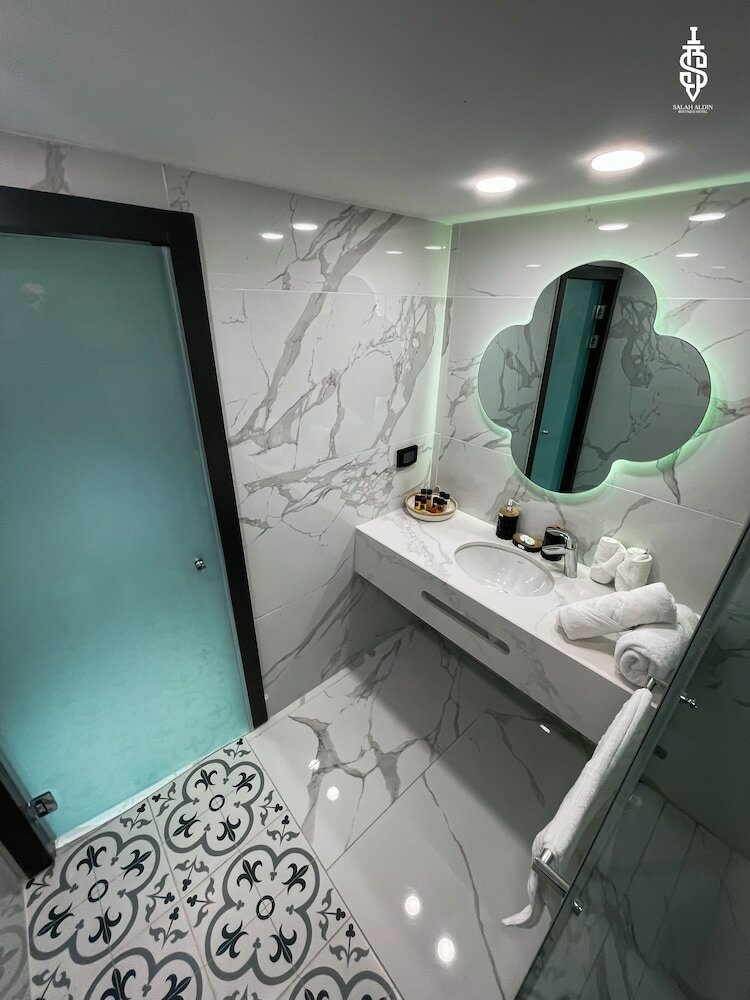 Фото Saladin Boutique Hotel