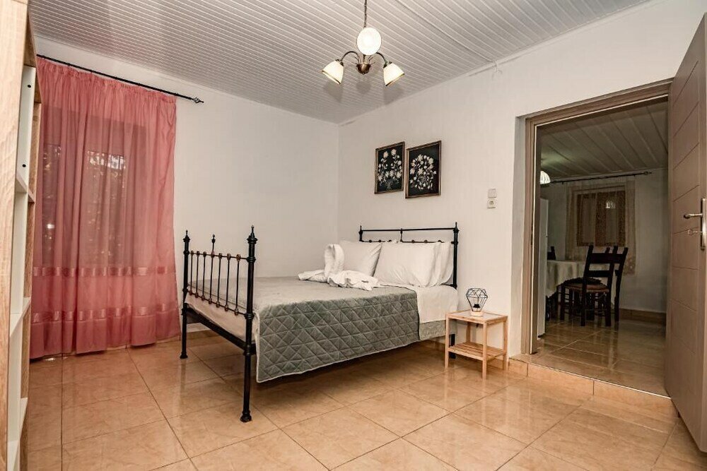 Фото Helen's House