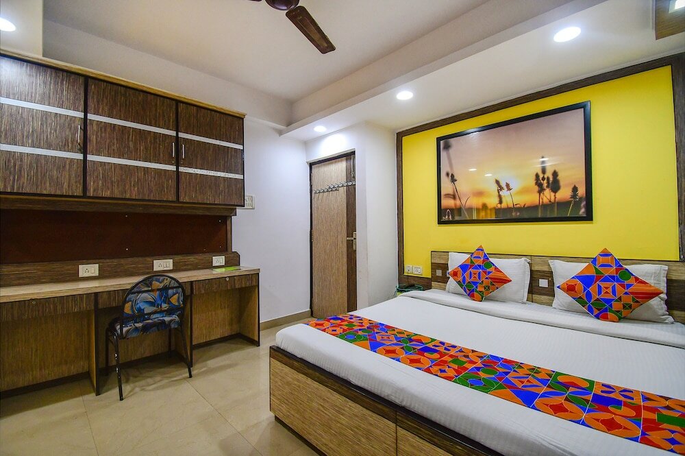 Фото Fabhotel Adri Hotels