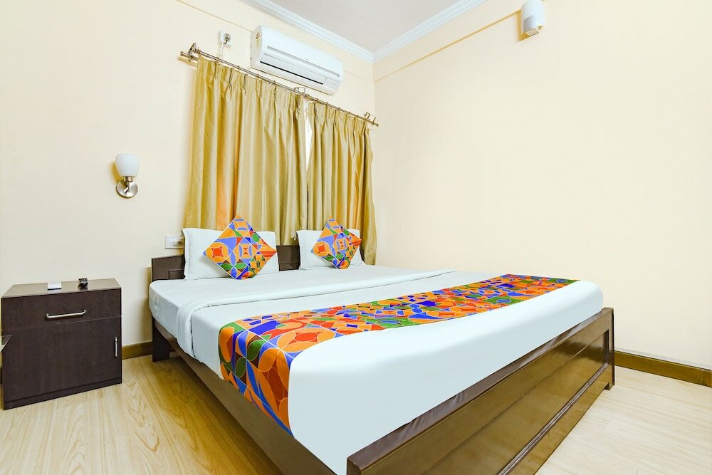 Фото Fabhotel Dovers Inn