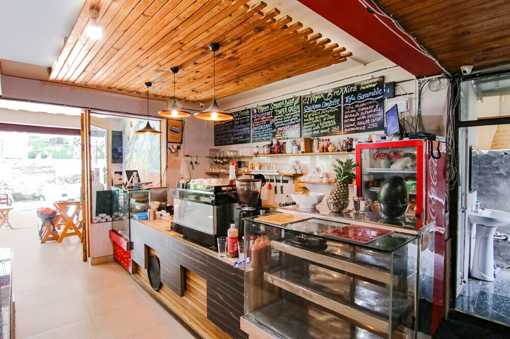 Фото Fabhotel Rakus Place