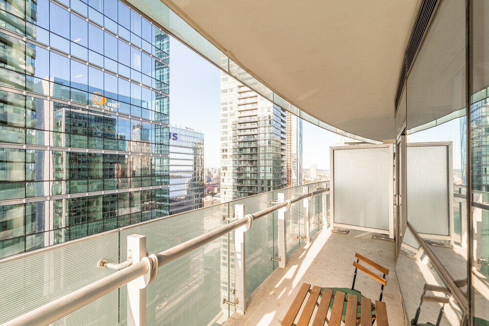 Фото Stylish 1 Bd with Tower Views. Apt 3309