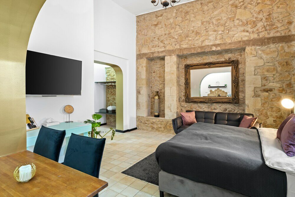 Фото Helios Boutique Suites by La Finca Hotel