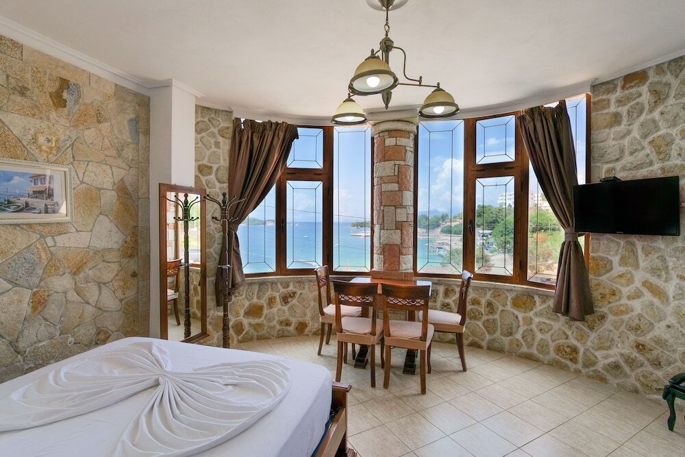 Фото Hotel Castle