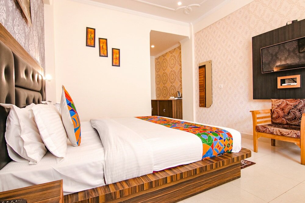 Фото Fabhotel Rakus Place