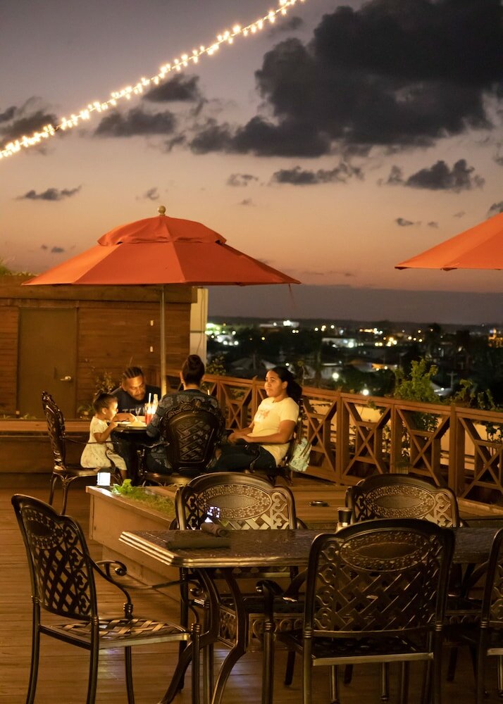 Фото Golden Bay Belize Hotel