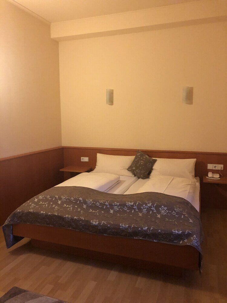 Фото Hotel Zum Kaffeekännchen