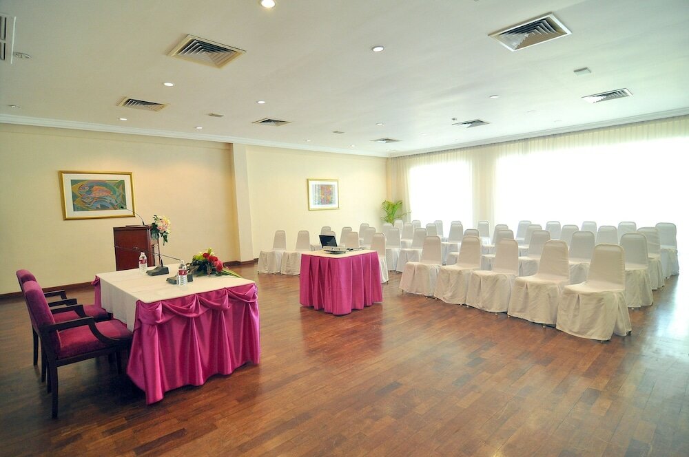 Фото Laotel Vientiane