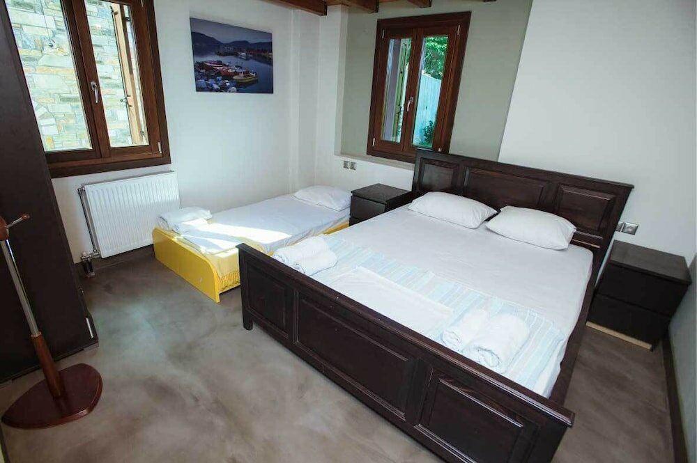 Фото Villa Mylopotamos