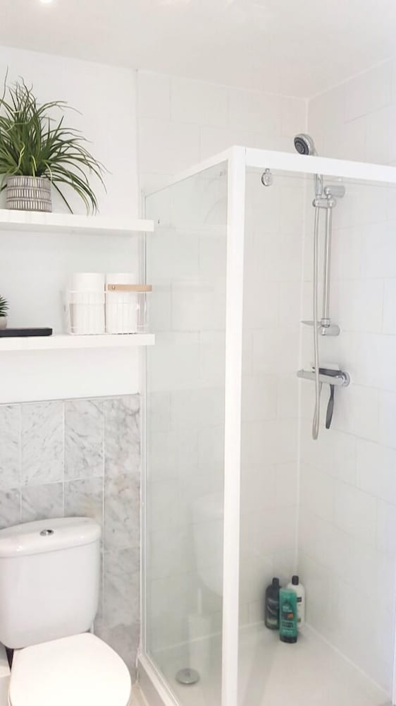 Фото Charming Oxford Apartments