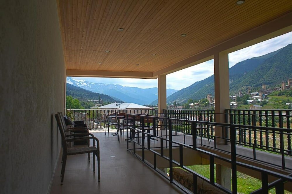 Фото Mestia Residence