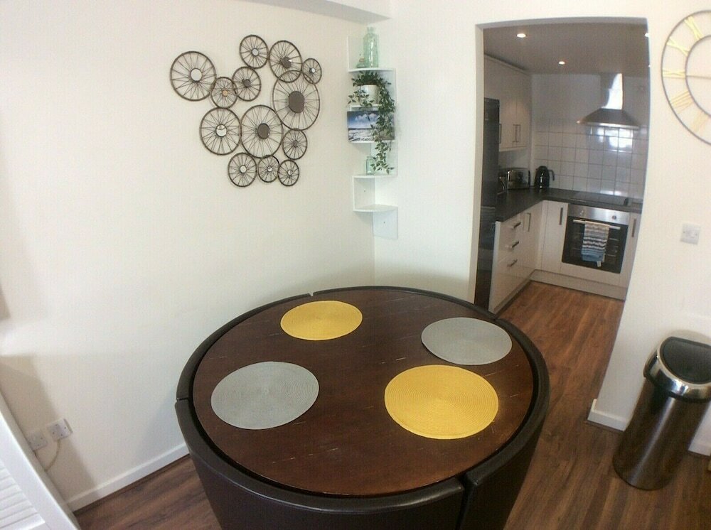 Фото Igloo ViewPoint City Centre Retreat