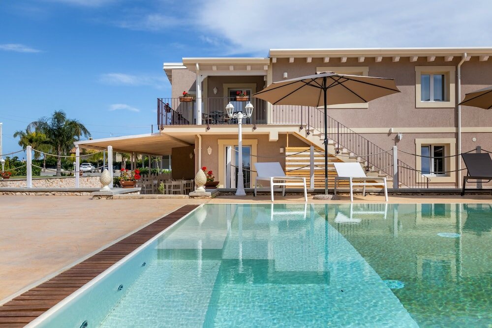 Фото Tramonto Ibleo Resort