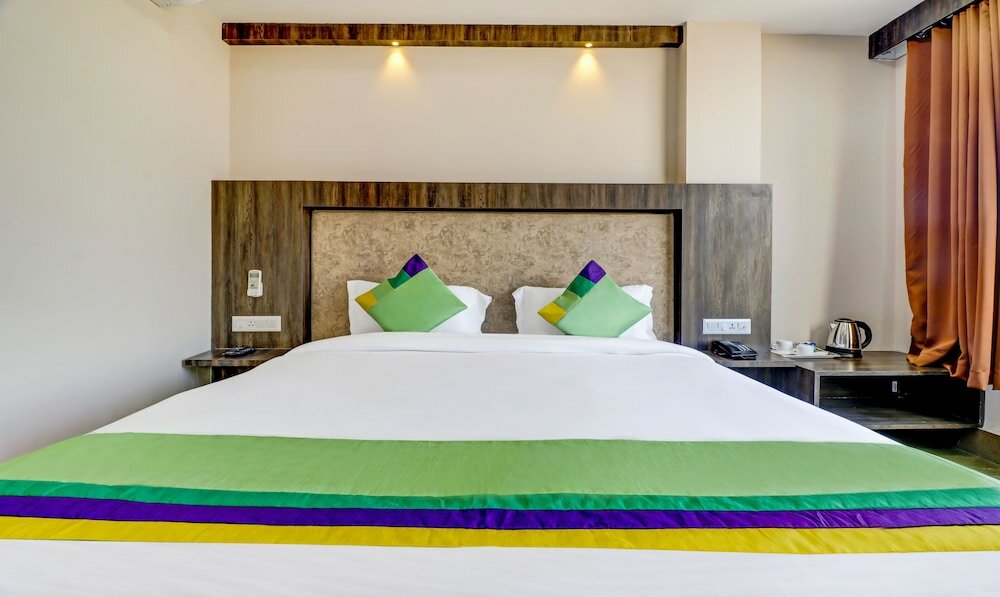 Фото Hotel Bikalal