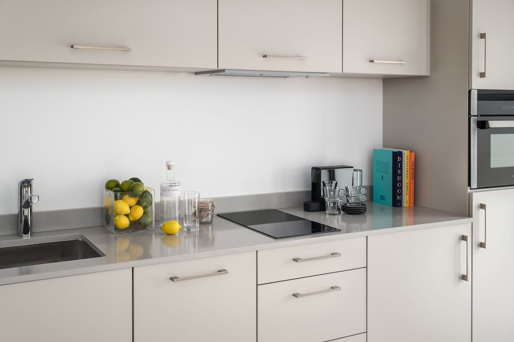 Фото Q Square by Supercity Aparthotels