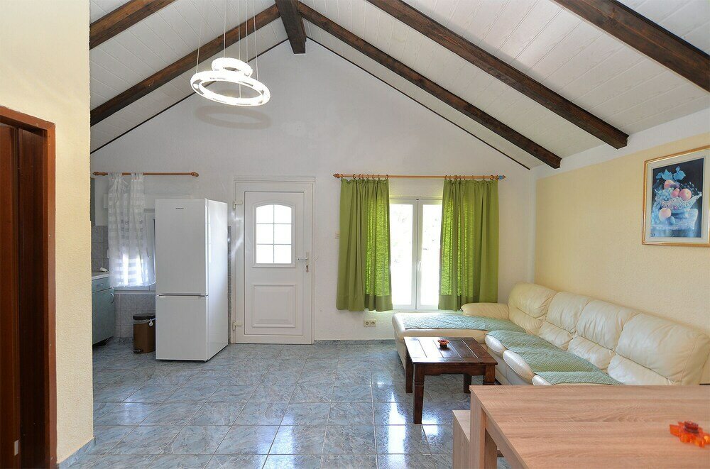 Фото Apartment 1976