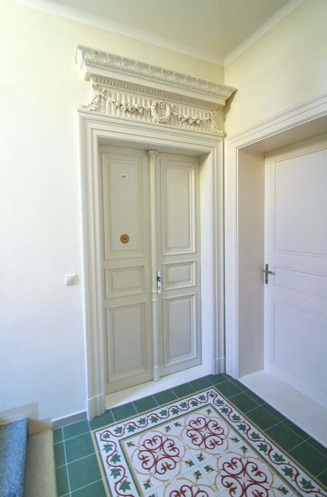 Фото Bouquet Apartments