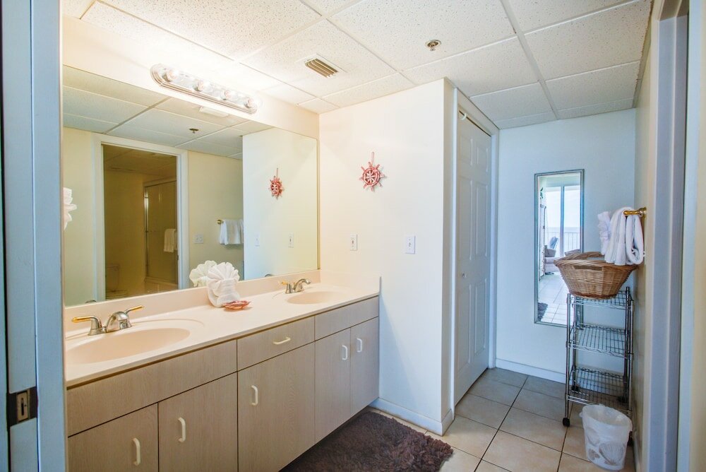 Фото Long Beach by Forehand Rentals