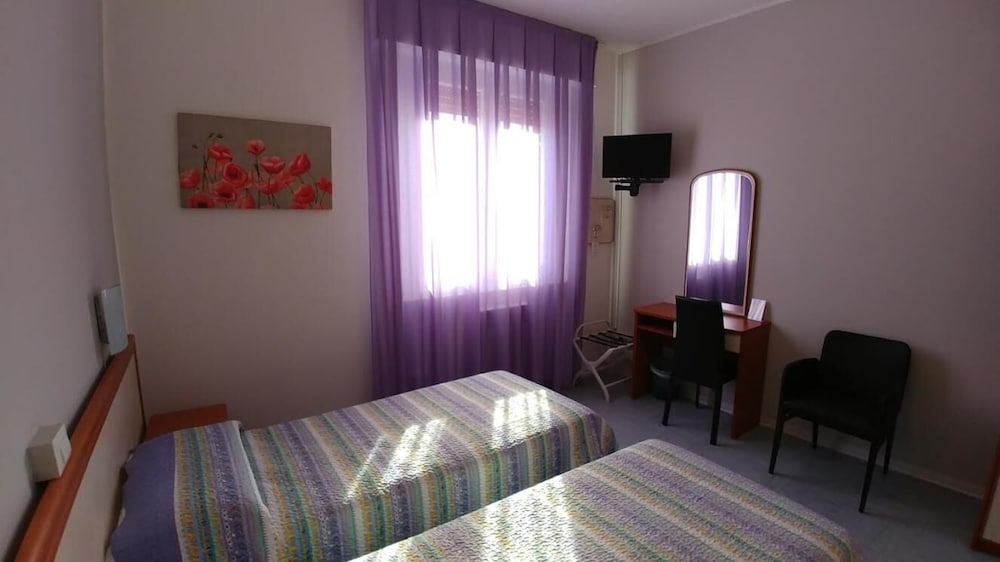 Фото Hotel Marta Forlì