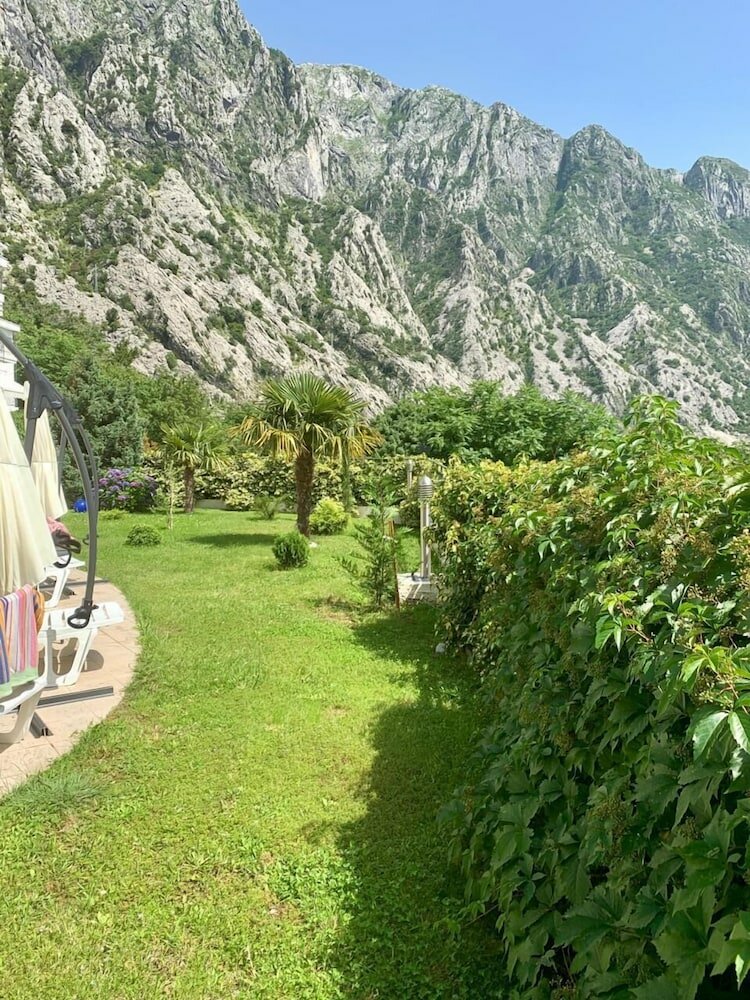 Фото Green Village Kotor