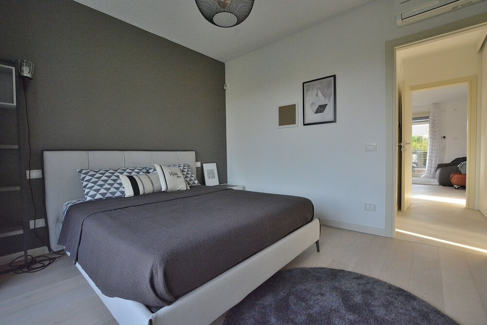 Фото Apartment Berengario With Pool