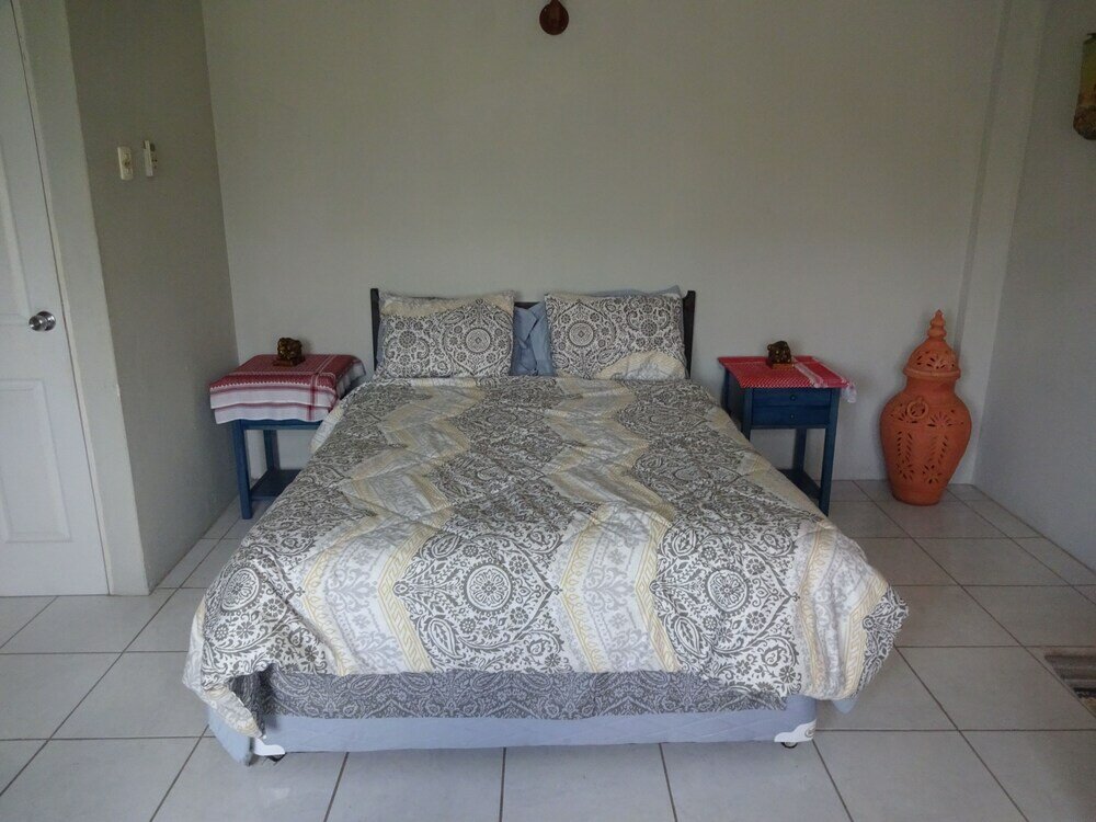 Фото Secret Haven TNT