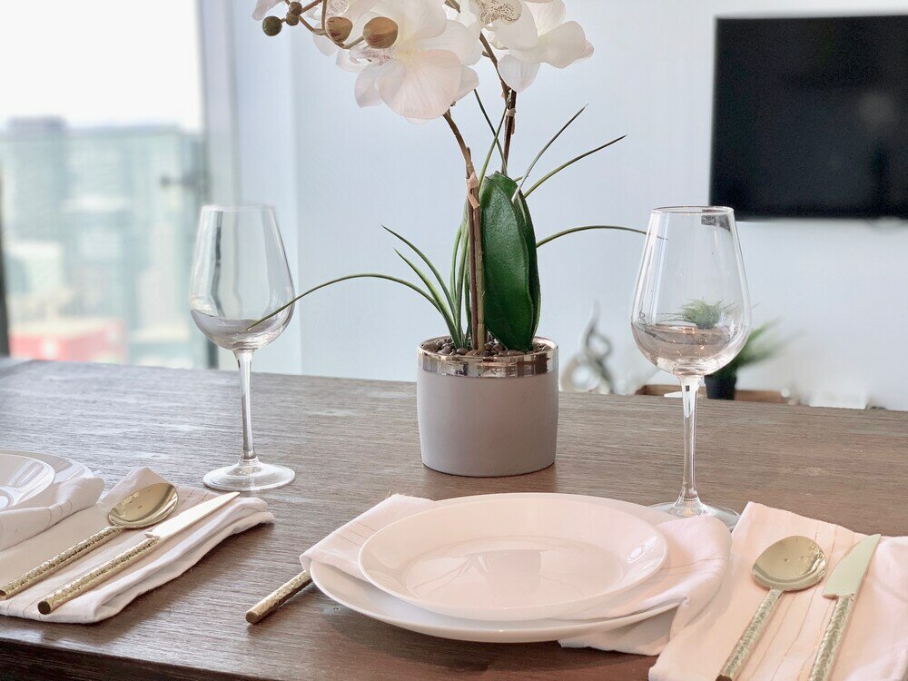 Фото Luxury Lakeview Skyscraper by Cn Tower